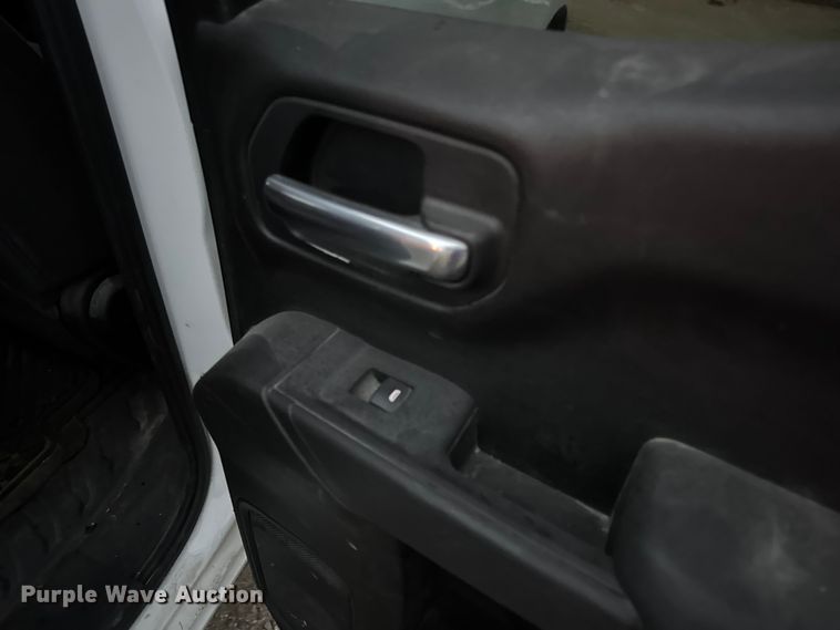 image for item EN0840 2019 Chevrolet Silverado 1500 Ext. Cab pickup truck