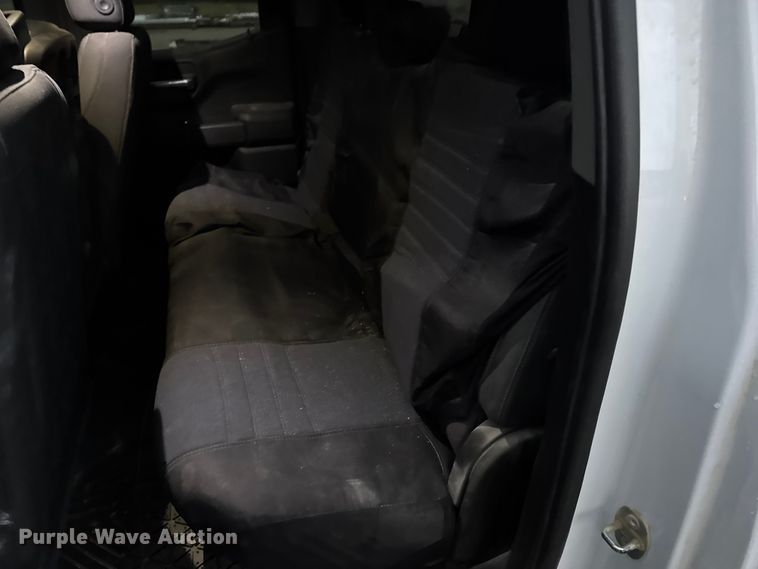 image for item EN0840 2019 Chevrolet Silverado 1500 Ext. Cab pickup truck