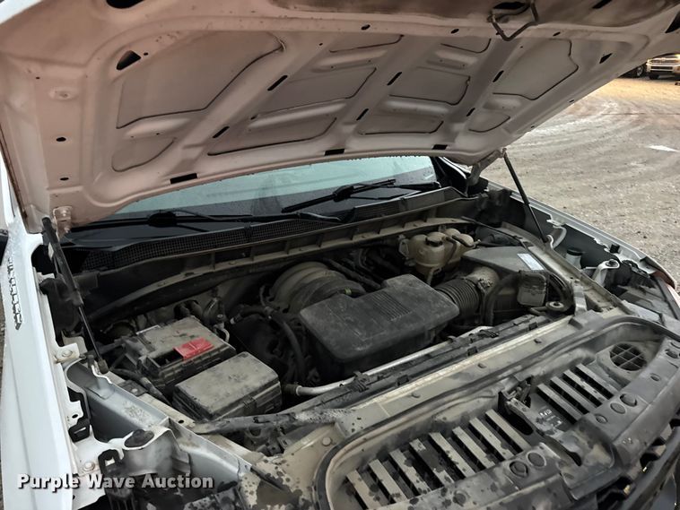 image for item EN0840 2019 Chevrolet Silverado 1500 Ext. Cab pickup truck