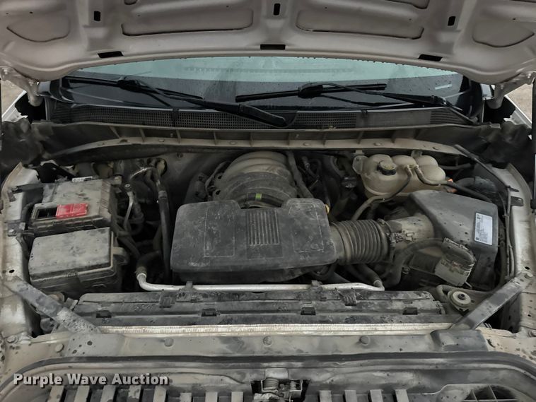 image for item EN0840 2019 Chevrolet Silverado 1500 Ext. Cab pickup truck