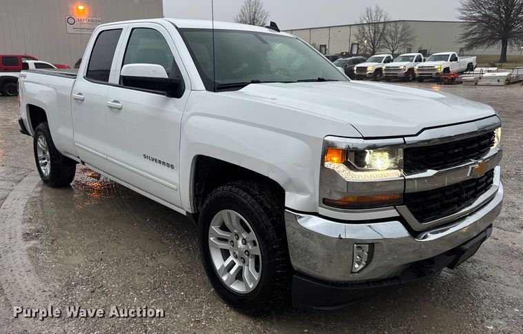 image for item EN0841 2018 Chevrolet Silverado 1500 LT Ext. Cab pickup truck