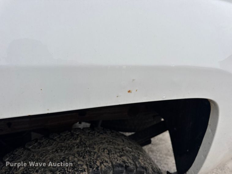 image for item EN0841 2018 Chevrolet Silverado 1500 LT Ext. Cab pickup truck