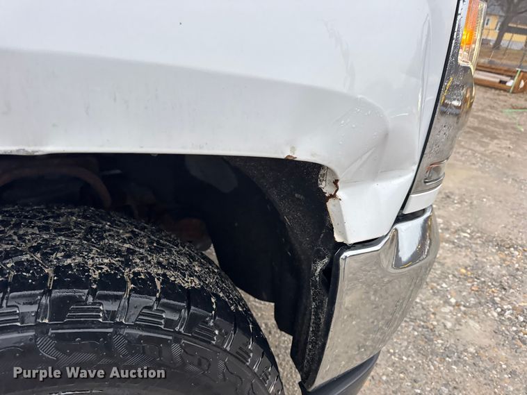 image for item EN0841 2018 Chevrolet Silverado 1500 LT Ext. Cab pickup truck