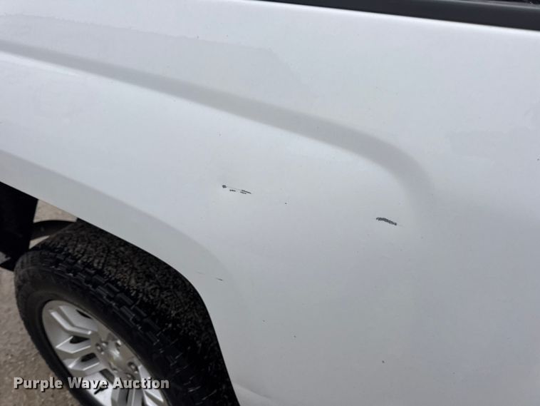 image for item EN0841 2018 Chevrolet Silverado 1500 LT Ext. Cab pickup truck