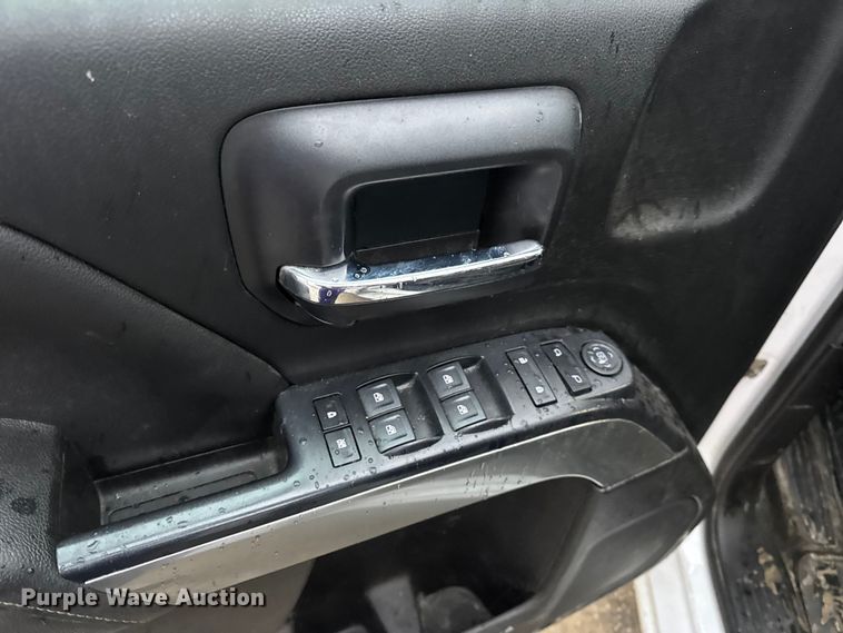 image for item EN0841 2018 Chevrolet Silverado 1500 LT Ext. Cab pickup truck