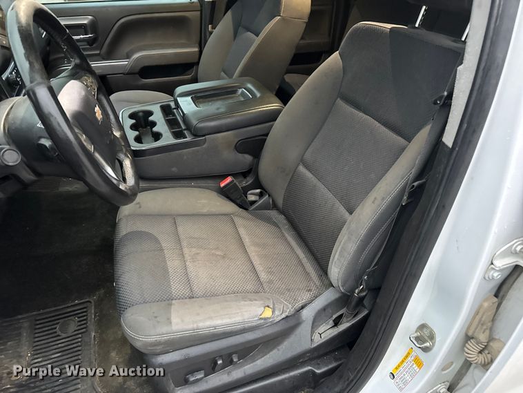 image for item EN0841 2018 Chevrolet Silverado 1500 LT Ext. Cab pickup truck