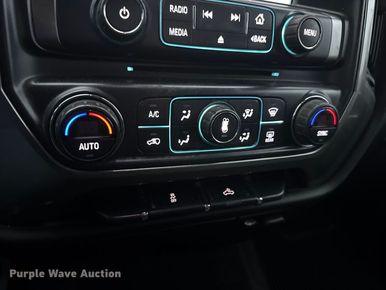 image for item EN0841 2018 Chevrolet Silverado 1500 LT Ext. Cab pickup truck