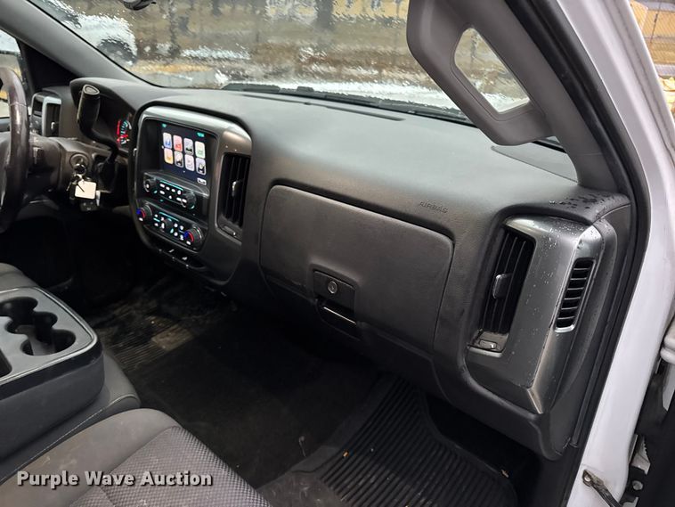 image for item EN0841 2018 Chevrolet Silverado 1500 LT Ext. Cab pickup truck