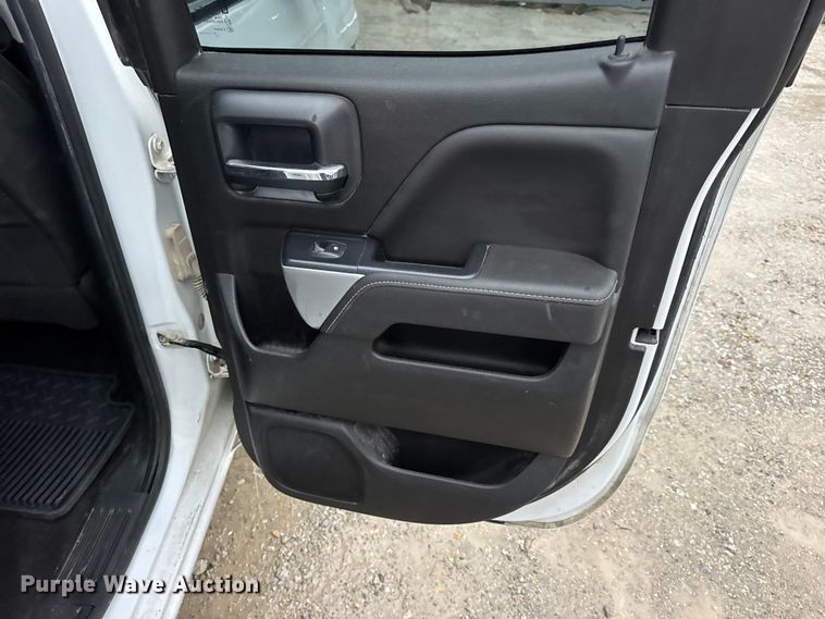 image for item EN0841 2018 Chevrolet Silverado 1500 LT Ext. Cab pickup truck