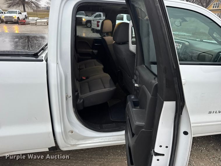 image for item EN0841 2018 Chevrolet Silverado 1500 LT Ext. Cab pickup truck