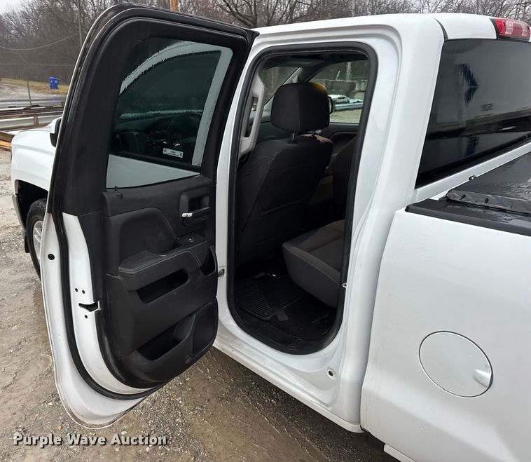 image for item EN0841 2018 Chevrolet Silverado 1500 LT Ext. Cab pickup truck