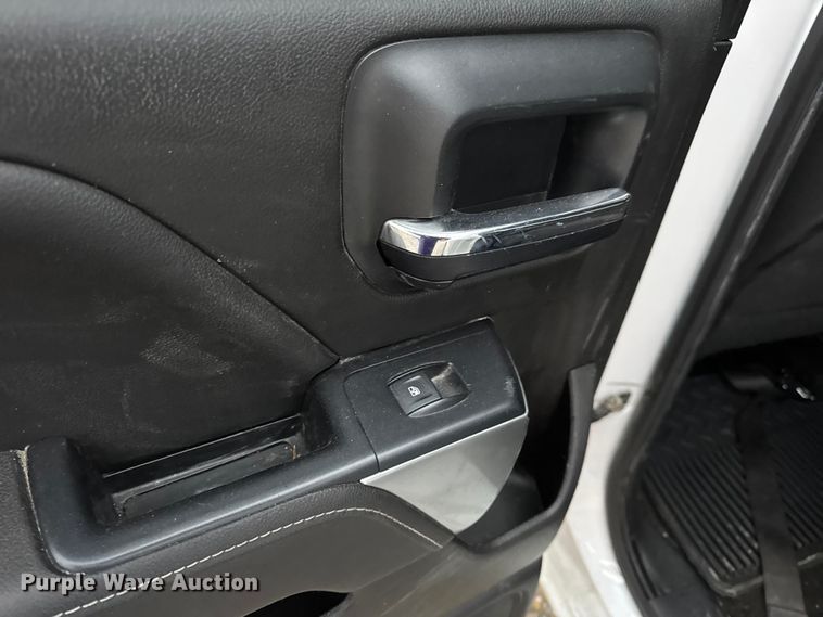 image for item EN0841 2018 Chevrolet Silverado 1500 LT Ext. Cab pickup truck