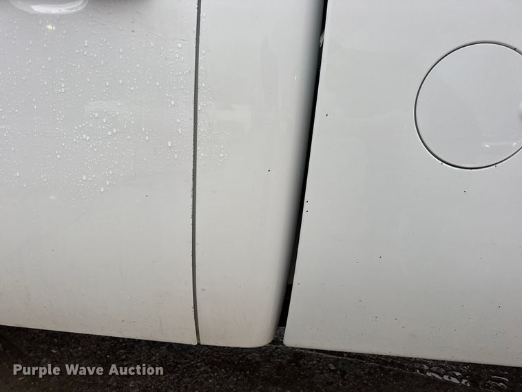 image for item EN0842 2013 Chevrolet Silverado 2500HD pickup truck