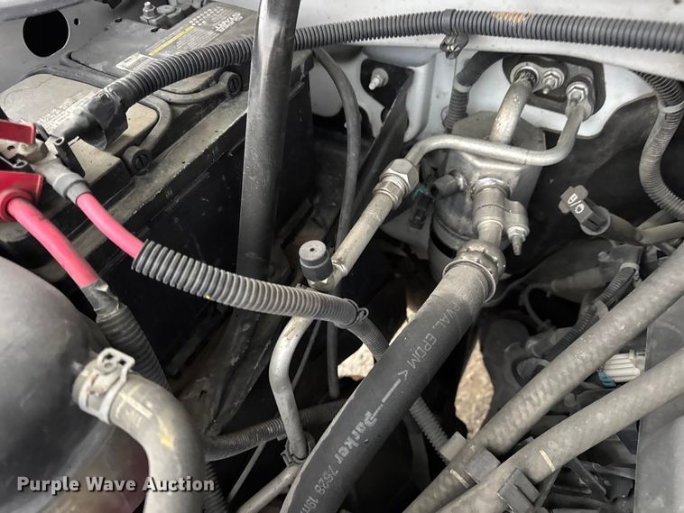 image for item EN0842 2013 Chevrolet Silverado 2500HD pickup truck