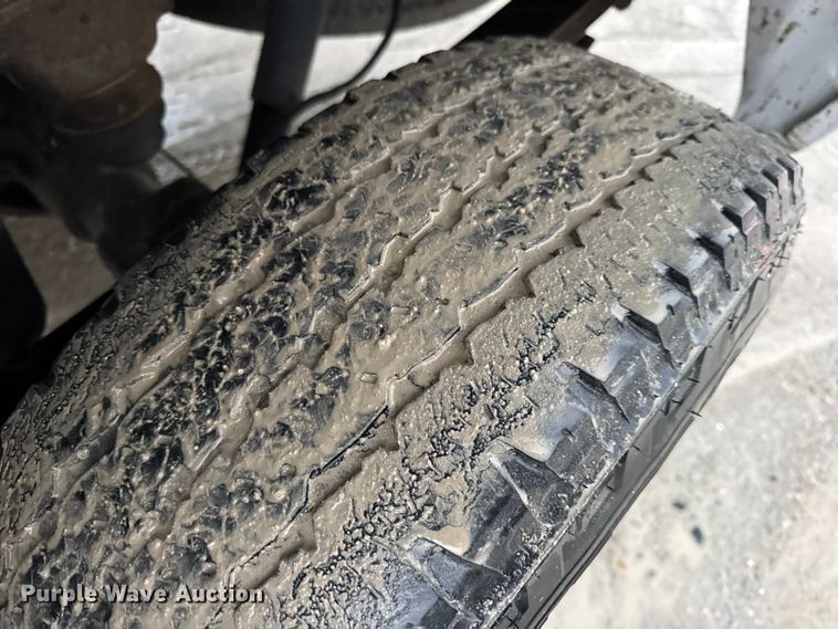 image for item EN0842 2013 Chevrolet Silverado 2500HD pickup truck