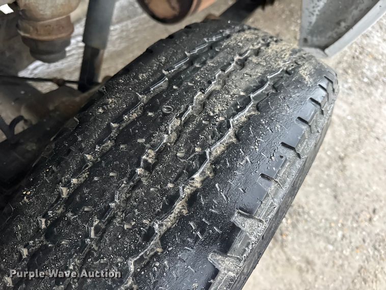 image for item EN0842 2013 Chevrolet Silverado 2500HD pickup truck