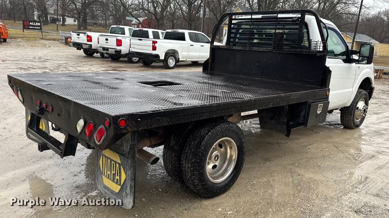 image for item EN0843 2015 Ford F350 Super Duty flatbed pickup truck