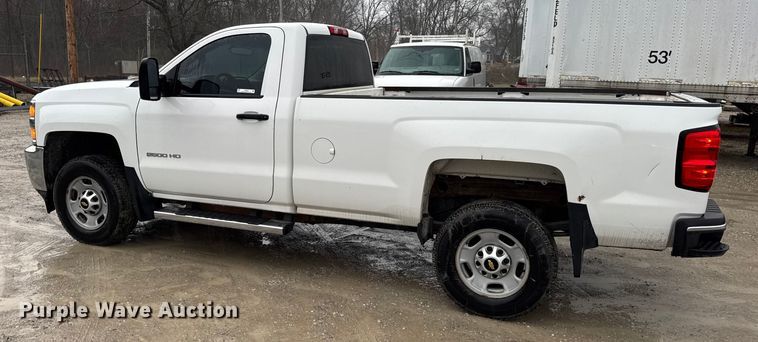 image for item EN0846 2015 Chevrolet Silverado 2500HD pickup truck