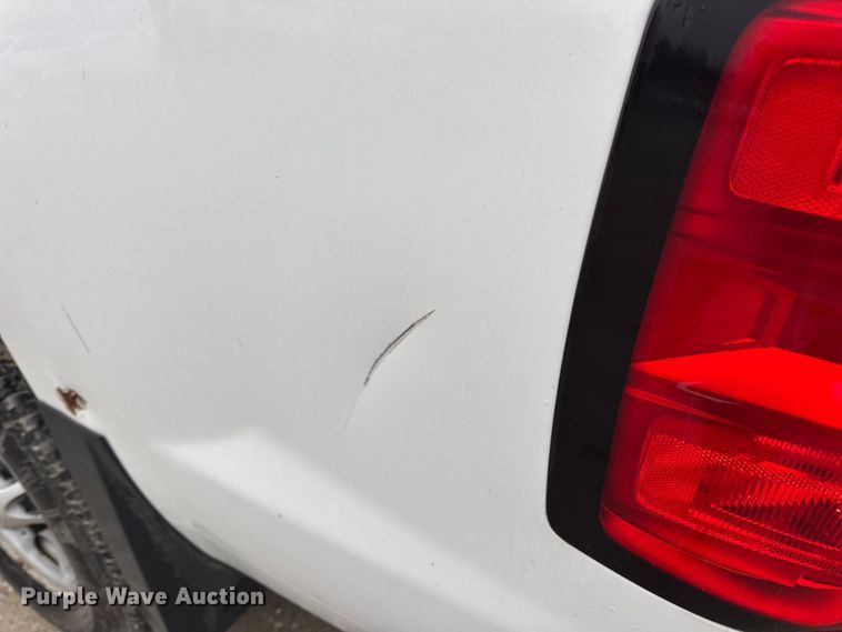 image for item EN0846 2015 Chevrolet Silverado 2500HD pickup truck