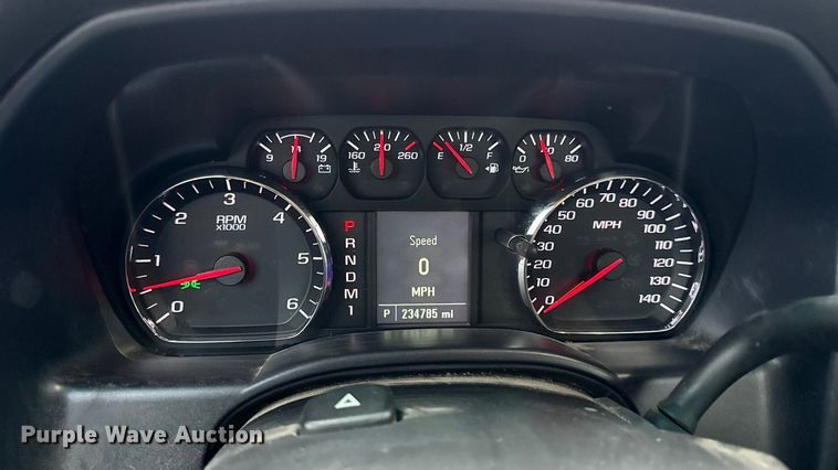 image for item EN0846 2015 Chevrolet Silverado 2500HD pickup truck