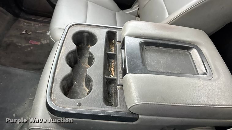 image for item EN0846 2015 Chevrolet Silverado 2500HD pickup truck