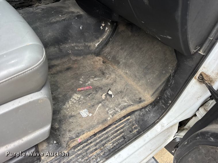 image for item EN0846 2015 Chevrolet Silverado 2500HD pickup truck