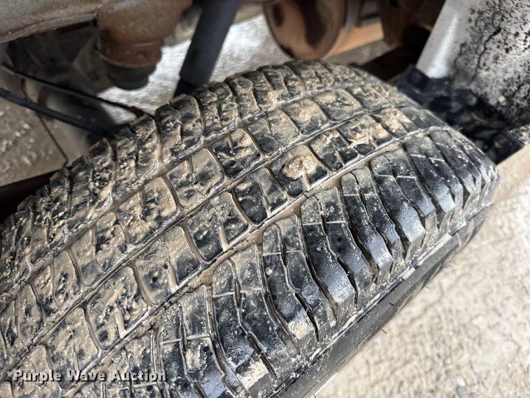 image for item EN0846 2015 Chevrolet Silverado 2500HD pickup truck