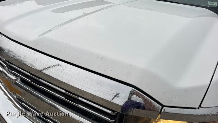 image for item EN0847 2016 Chevrolet Silverado 2500HD pickup truck