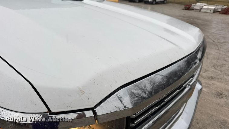 image for item EN0847 2016 Chevrolet Silverado 2500HD pickup truck