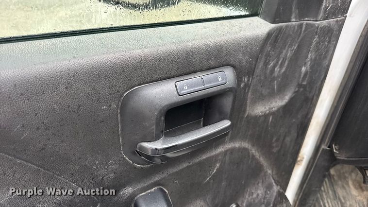 image for item EN0847 2016 Chevrolet Silverado 2500HD pickup truck