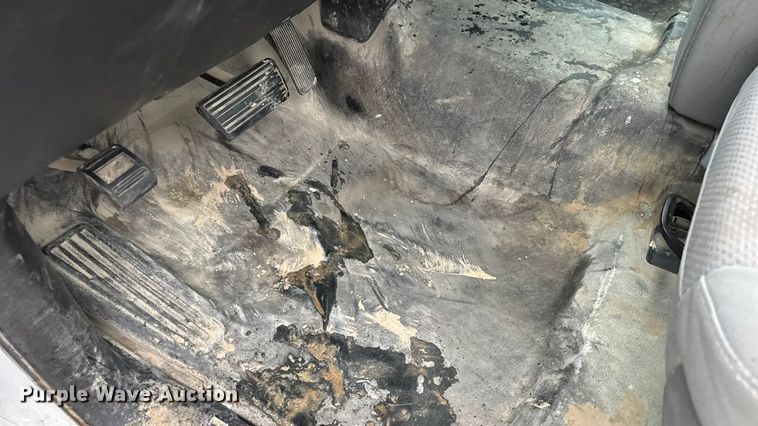 image for item EN0847 2016 Chevrolet Silverado 2500HD pickup truck