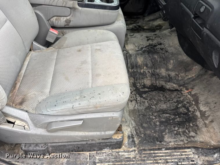 image for item EN0847 2016 Chevrolet Silverado 2500HD pickup truck