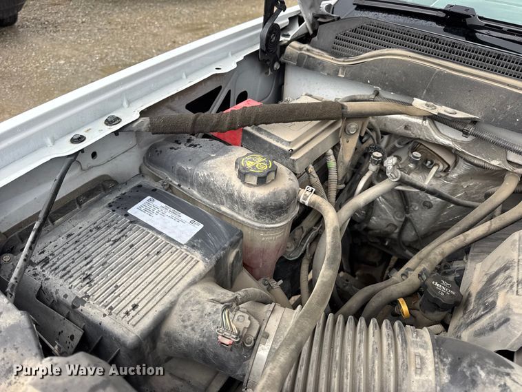 image for item EN0847 2016 Chevrolet Silverado 2500HD pickup truck