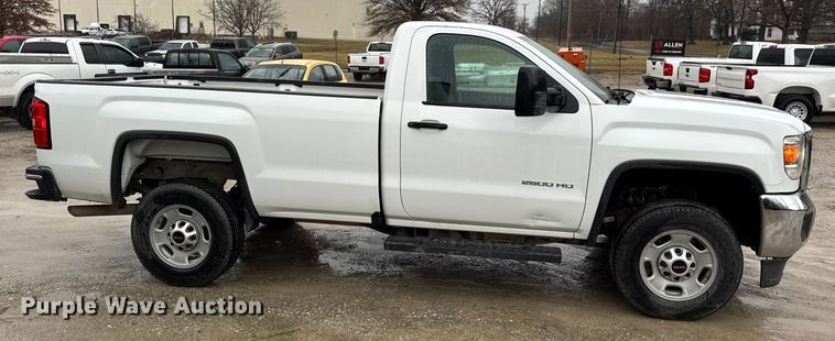 image for item EN0848 2018 GMC Sierra 2500HD pickup truck