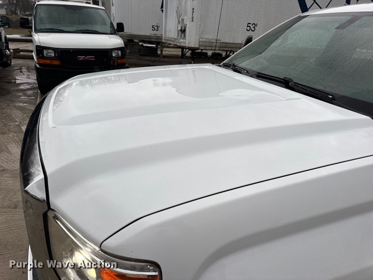 image for item EN0848 2018 GMC Sierra 2500HD pickup truck