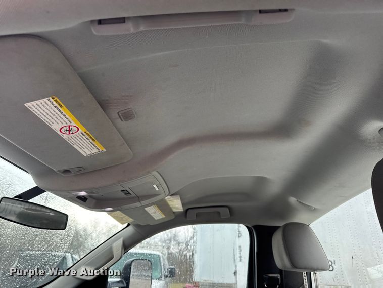 image for item EN0848 2018 GMC Sierra 2500HD pickup truck