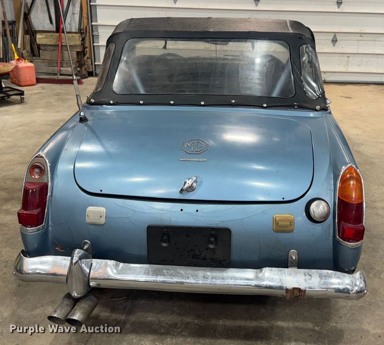 image for item EN0856 1969 MG Midget convertible