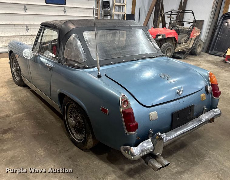 image for item EN0856 1969 MG Midget convertible