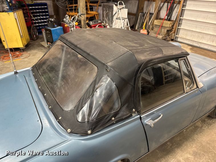 image for item EN0856 1969 MG Midget convertible
