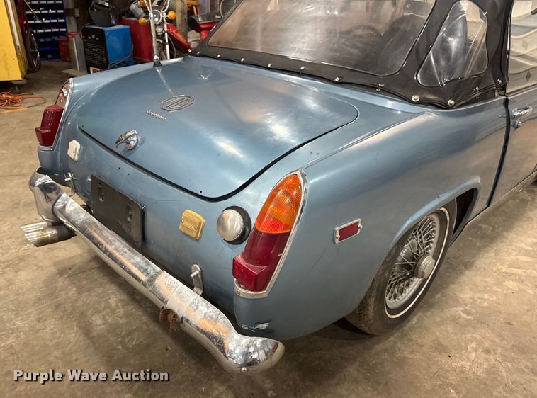 image for item EN0856 1969 MG Midget convertible