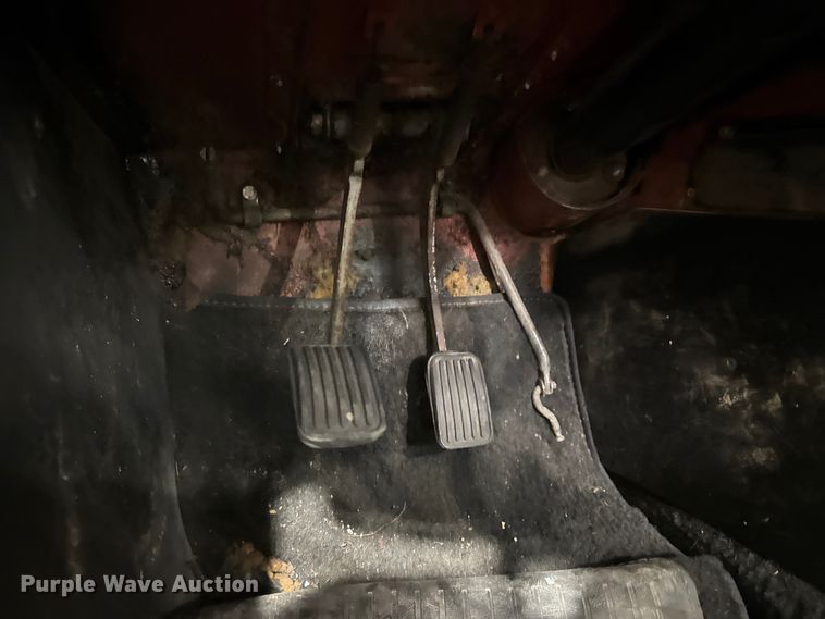 image for item EN0856 1969 MG Midget convertible