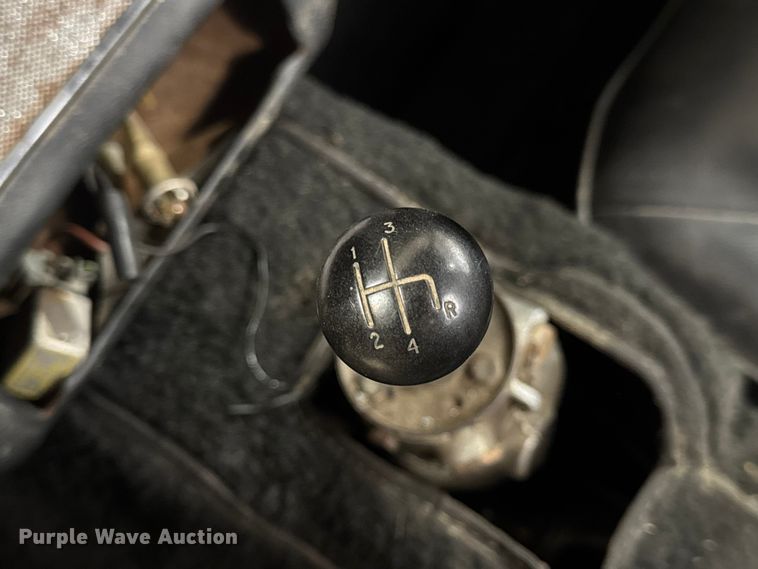 image for item EN0856 1969 MG Midget convertible