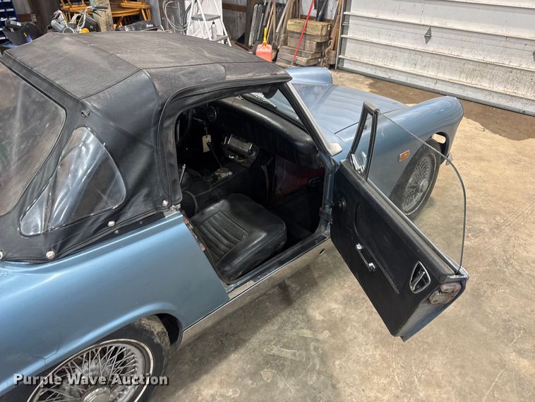 image for item EN0856 1969 MG Midget convertible