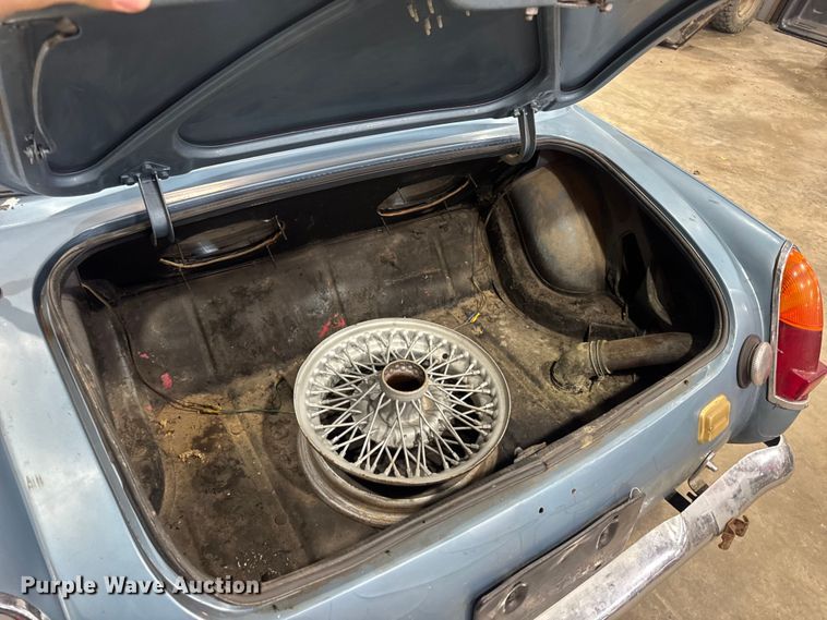 image for item EN0856 1969 MG Midget convertible