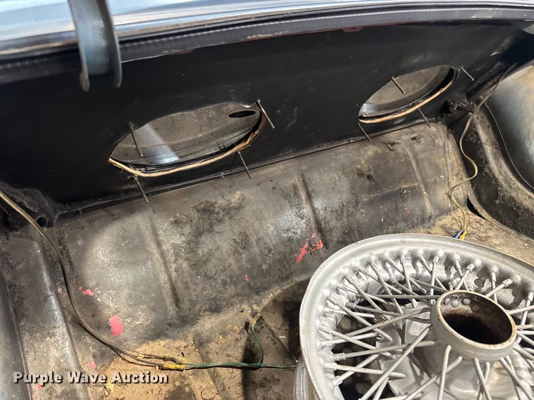 image for item EN0856 1969 MG Midget convertible