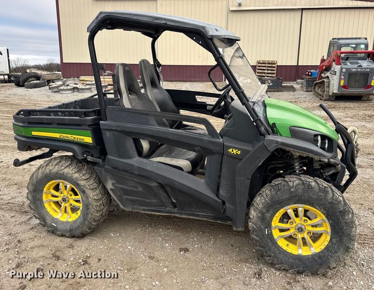 image for item EN0857 2013 John Deere RSX850I utility vehicle
