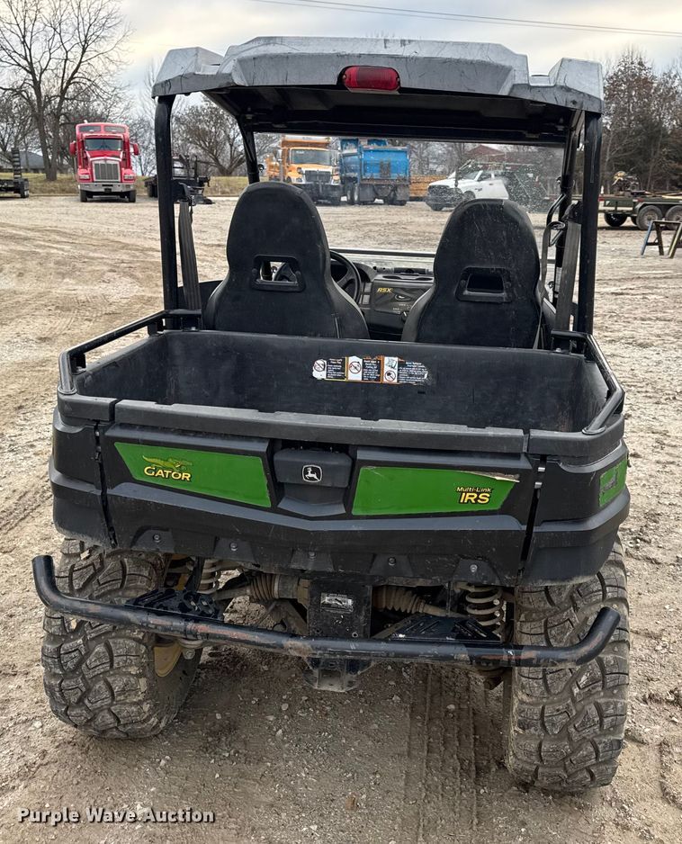 image for item EN0857 2013 John Deere RSX850I utility vehicle