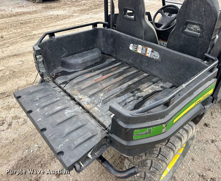 image for item EN0857 2013 John Deere RSX850I utility vehicle