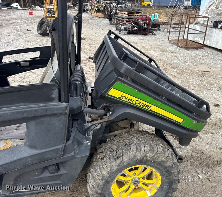 image for item EN0857 2013 John Deere RSX850I utility vehicle