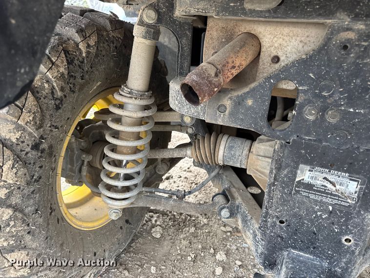 image for item EN0857 2013 John Deere RSX850I utility vehicle